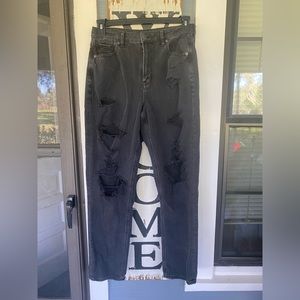 Black American eagle ripped jeans